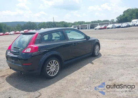 2011 Volvo C30 T5/T5 R-Design z USA, uszkodzony, nr VIN YV1672MK4B2207599